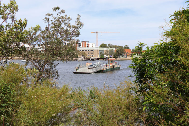Mortlake Ferry (Mortlake side)